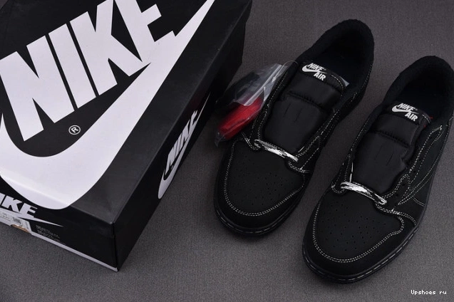 1 Jordan Phantom Travis OG Scott Low Retro SP Black 0115